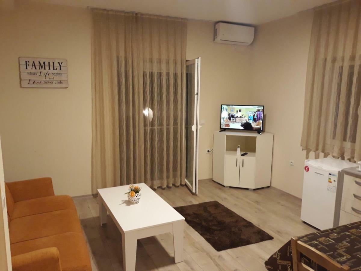 Vila & Apartments Matea Gewgelija Zewnętrze zdjęcie