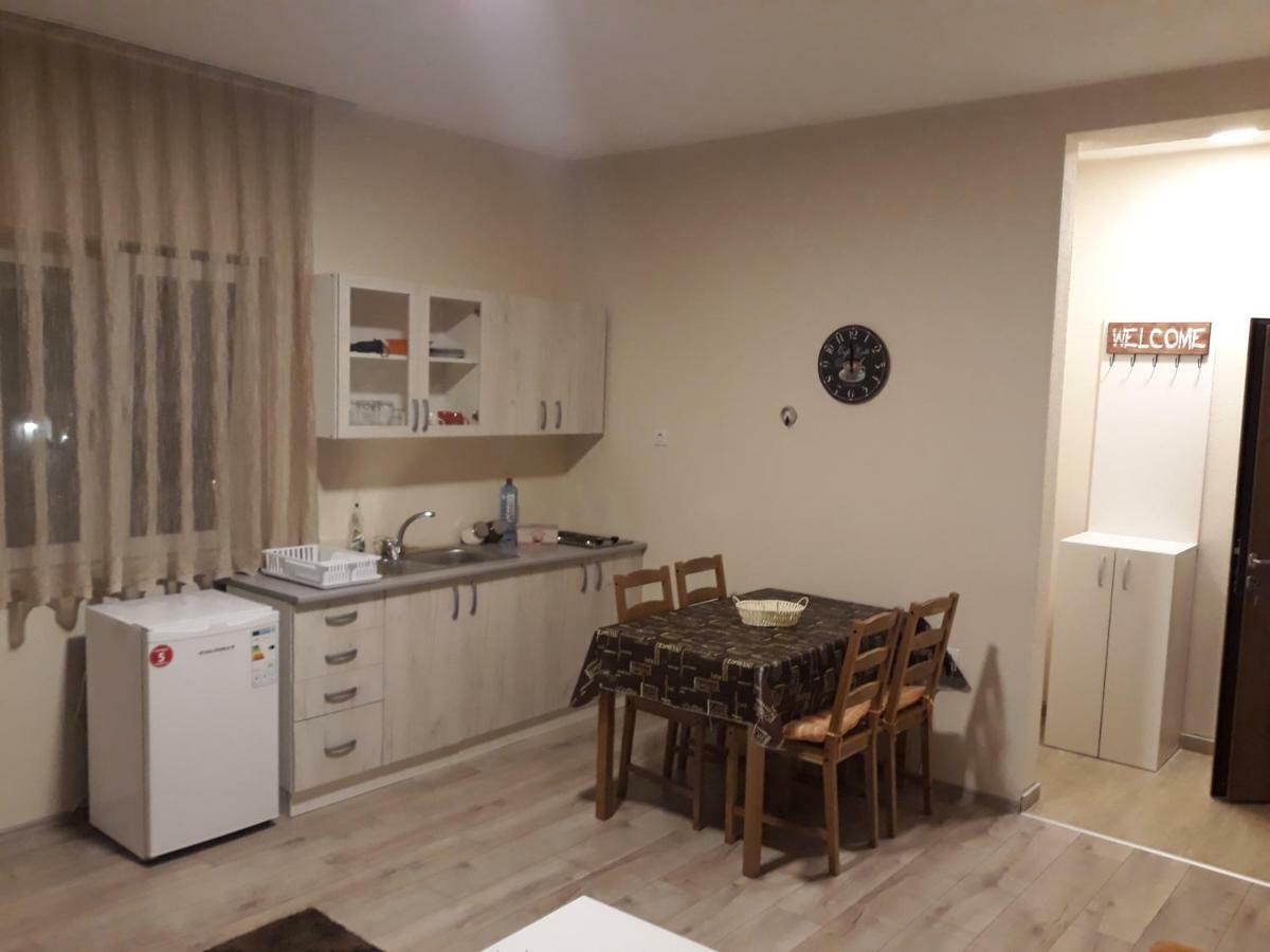 Vila & Apartments Matea Gewgelija Zewnętrze zdjęcie