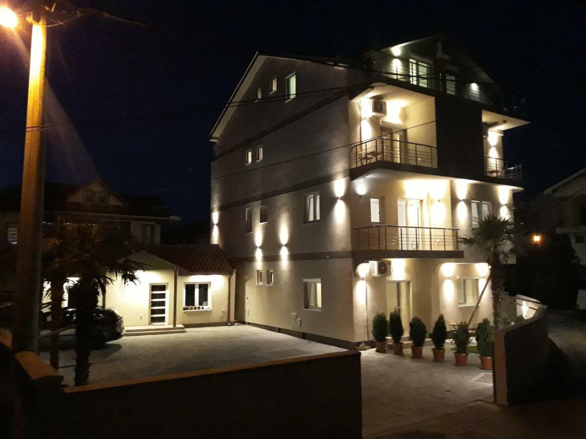 Vila & Apartments Matea Gewgelija Zewnętrze zdjęcie